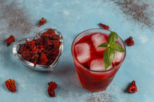 infusion froide à l'hibiscus